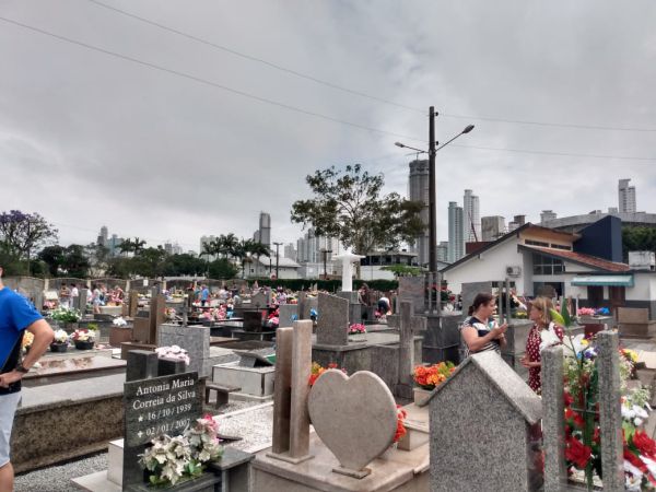 cemitério