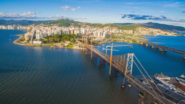 PONTE Hercílio Luz