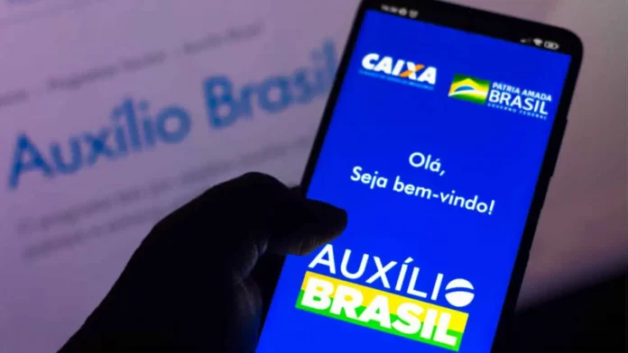 Auxílio Brasil