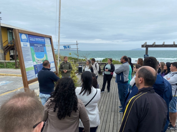 bombinhas desenvolvimento local