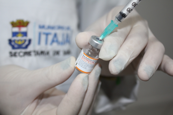 Vacinação bebês Itajaí