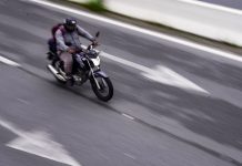 Detran/SC e Cetran/SC prorrogam prazo para o cumprimento da Lei Federal que regulamenta a atividade de motofretistas e mototaxistas