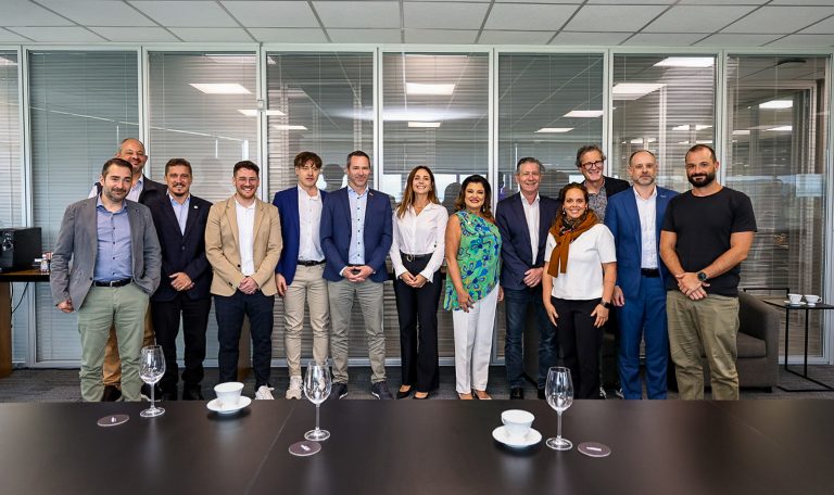 Governo de SC apresenta ecossistema de inovação catarinense à delegação suíça